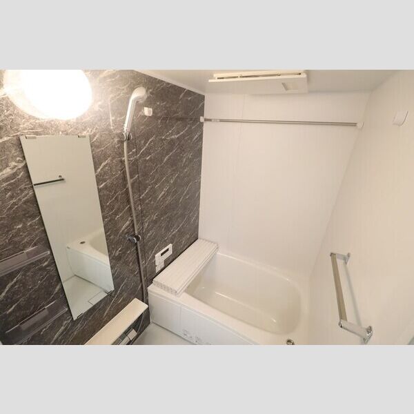 D Paina 宿河原七丁目 追い炊き機能付のバスルーム