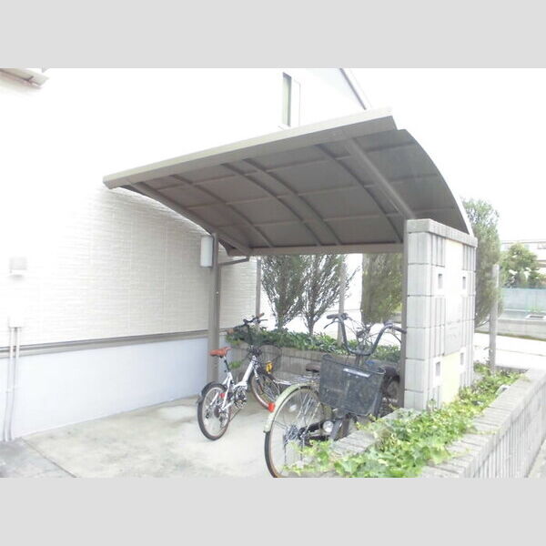 メゾンクレール 駐輪場