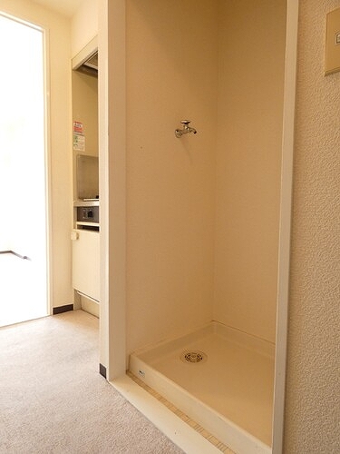 ライオンズマンション音羽 室内洗濯機置場　※2022年12月撮影