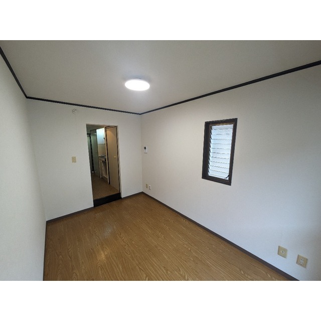 ペアハイツ世田谷206号室 リビング