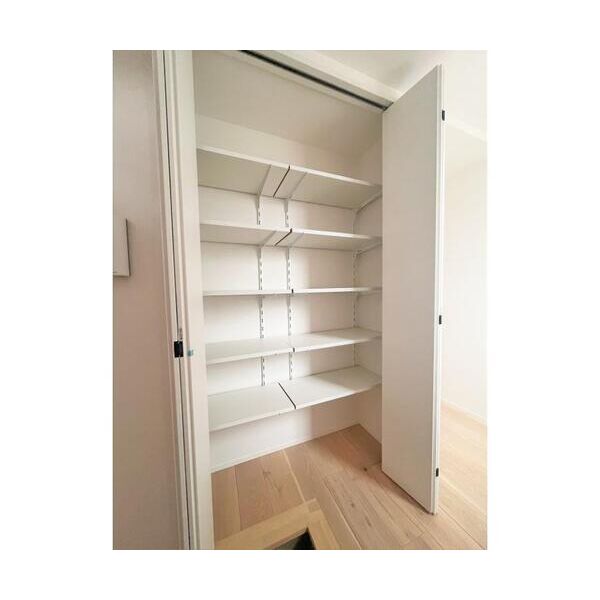 THE　TAKASUNA　KULTURCE206号室 玄関