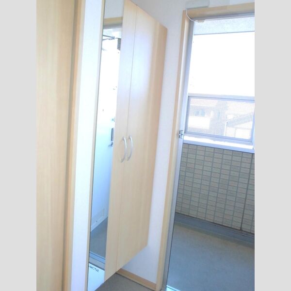 グレイス・フォレ　Ⅱ シューズボックス