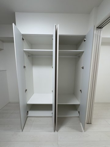 GENOVIA世田谷桜0109号室 収納