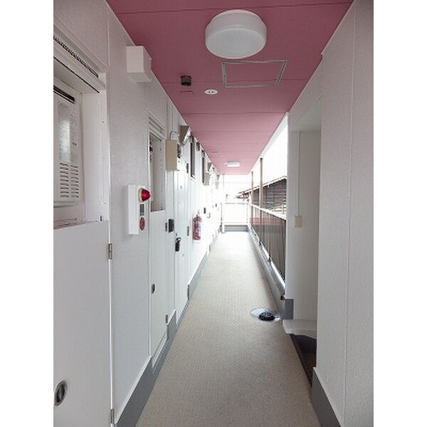 第三藤ビル エントランス