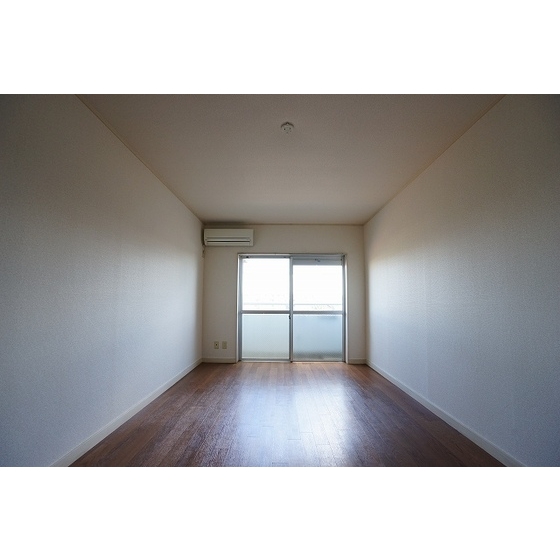 ドウェル砂川 内観