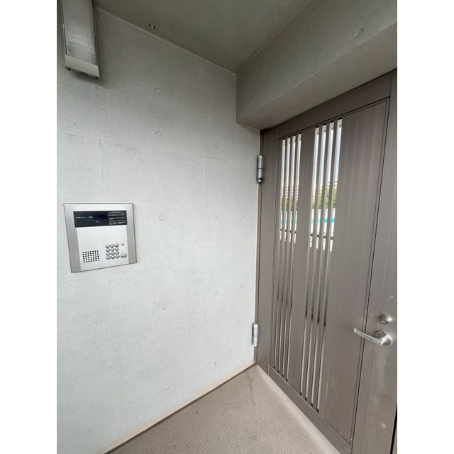 アイヴィ オートロック完備