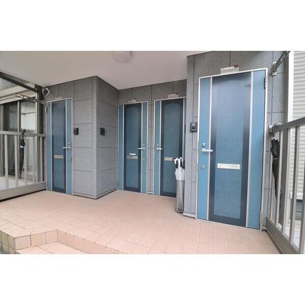 クオリティハイツ本中山 エントランス