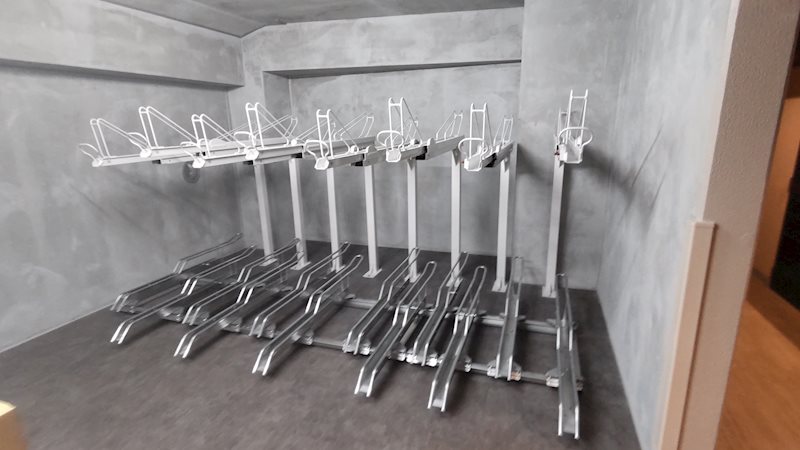 クレヴィアリグゼ西巣鴨6階 2F駐輪場