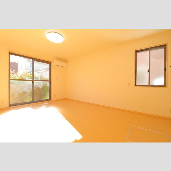 シャローム　A/B/C/D/E/F/GG102号室 リビング