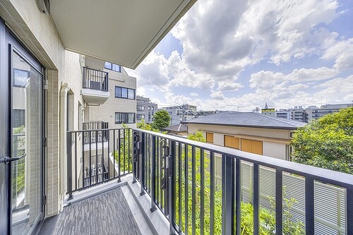 ピアース四谷Ｈｉｌｌｓ バルコニー　※2025年7月撮影の写真