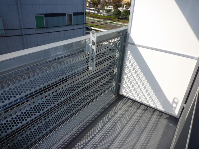 ｓｔｕｄｉｏ　ｆｌａｔ　ｍｉｎａｍｉ－ｏｓａｗａ0304号室 バルコニー