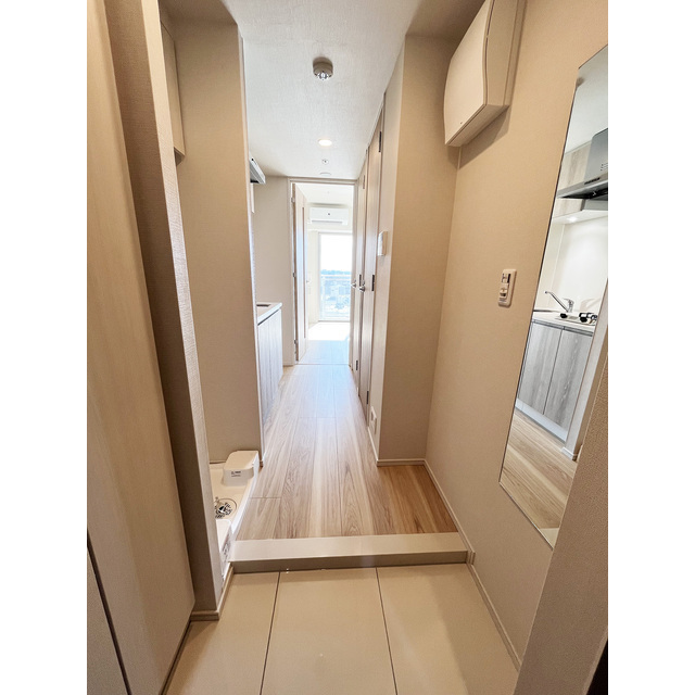 ブランシエスタ横浜高島町1302号室 玄関