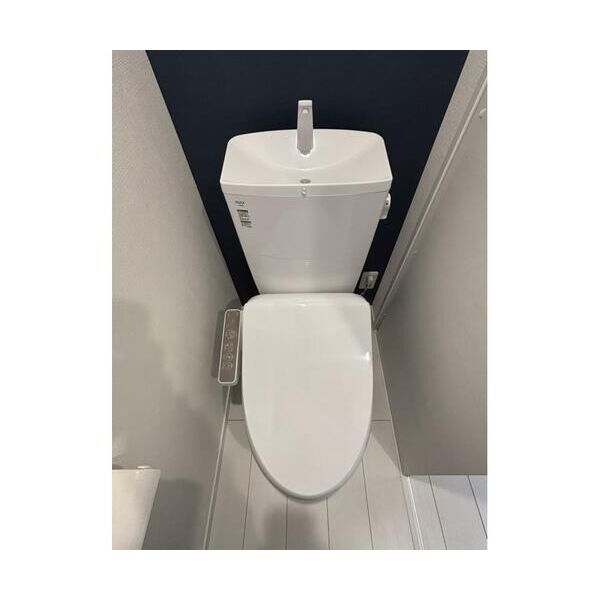 ステラサイド301号室 トイレ