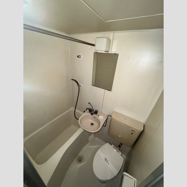 ABLE日進205号室 退去前なので、別部屋のお写真となります。