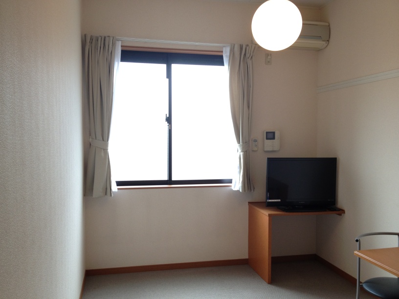 レオパレスシゲル 内観