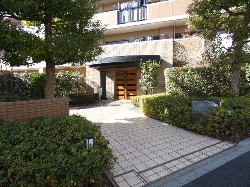 モア・ステージ墨田ラシェール エントランス