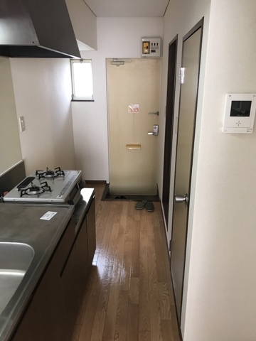 パークトルリ1階 内観