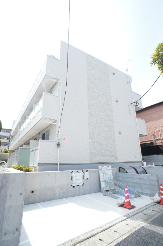 リブリ・平塚1階 外観