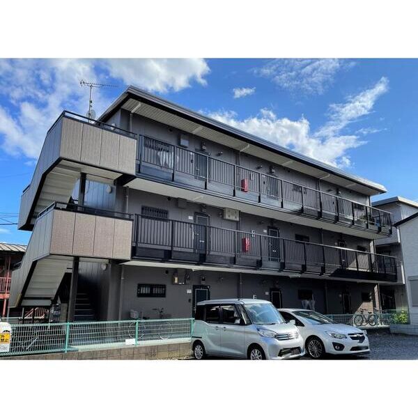 ファミール芝下202号室 外観