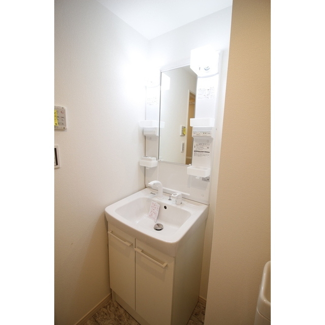 エクセラン所沢106号室 内観