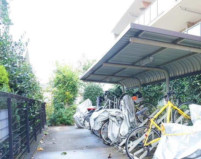 ファミーリェ二俣川0101号室 駐輪場　※実際の使用状況とは異なります（現況優先）