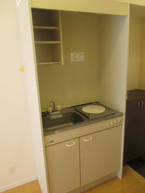 アイズ・テラスE号室 キッチン