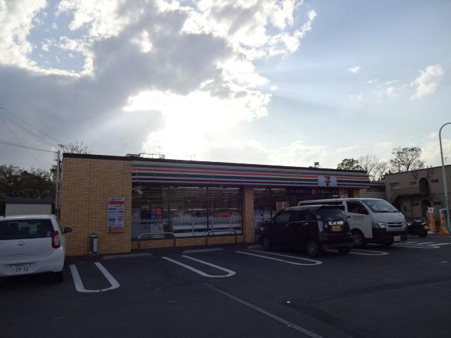 仮）神明２丁目アパート新築工事 セブンイレブン足立神明1丁目店まで284ｍ