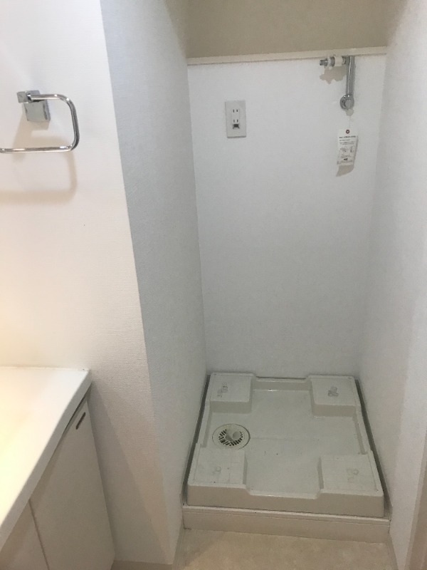 EPIC　Higashi　Nihonbashi　Residence リビング