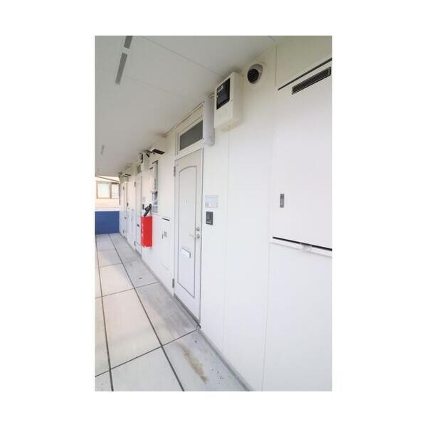 エステートピアシミズ エントランス