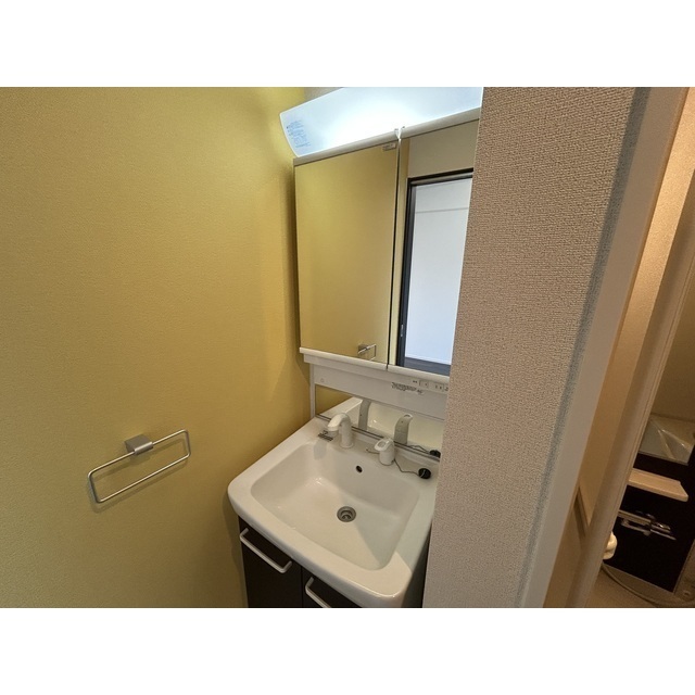 リーヴァ・ノイ 内観