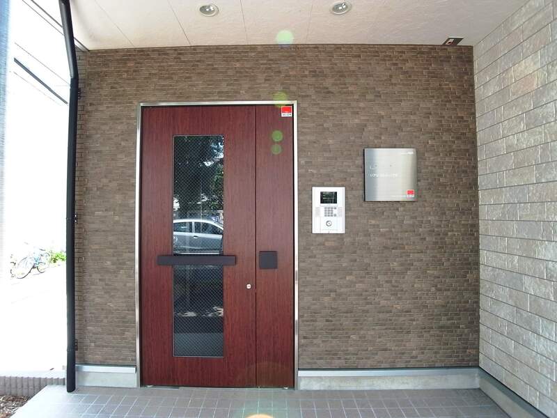 リブリ・オルタンシアⅢ2階 エントランス