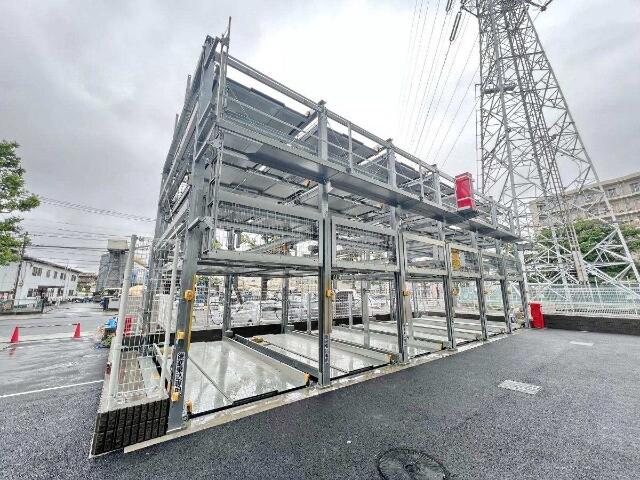 クレヴィスタ横浜綱島 駐車場