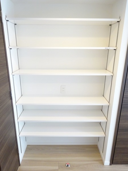 リヴシティ横濱関内弐番館 収納