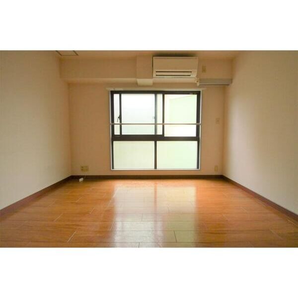 グランフォーレ502号室 リビング