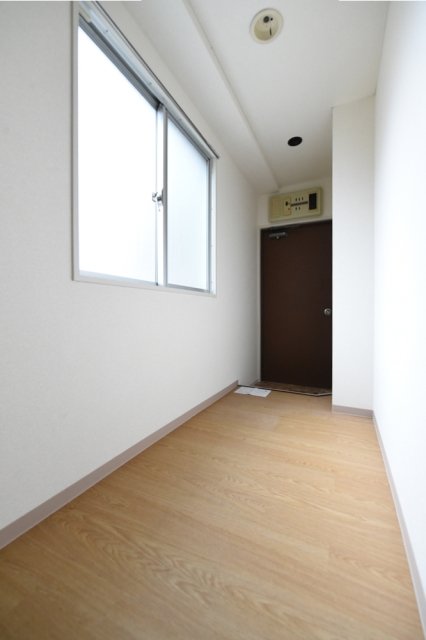 ストークコージィ芝公園 玄関