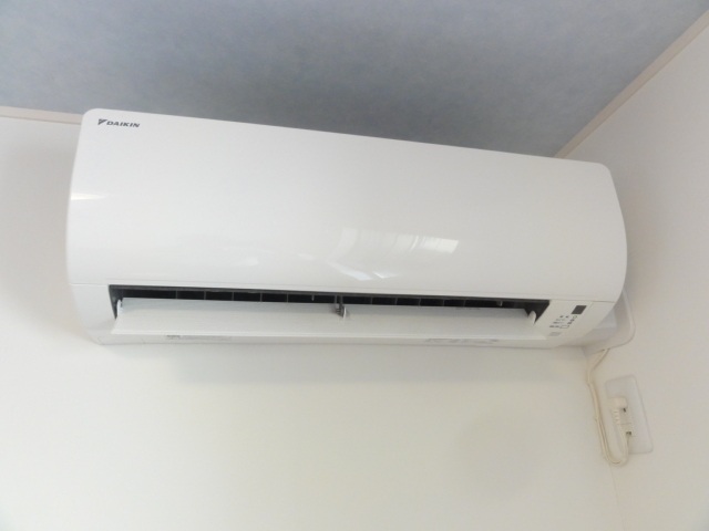 ルクール氷川台104号室 エアコン