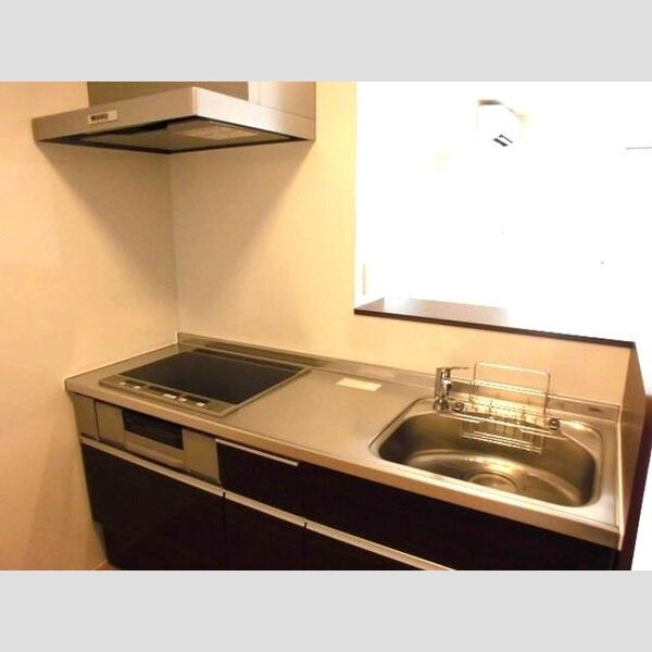 サン・コーポラス 対面システムキッチン(IH)