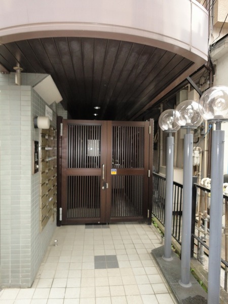 ベルメゾン二子503号室 エントランス