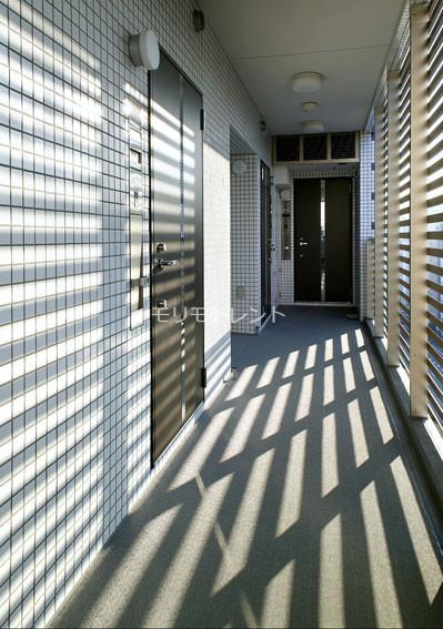 カスタリア日本橋12階 共用廊下