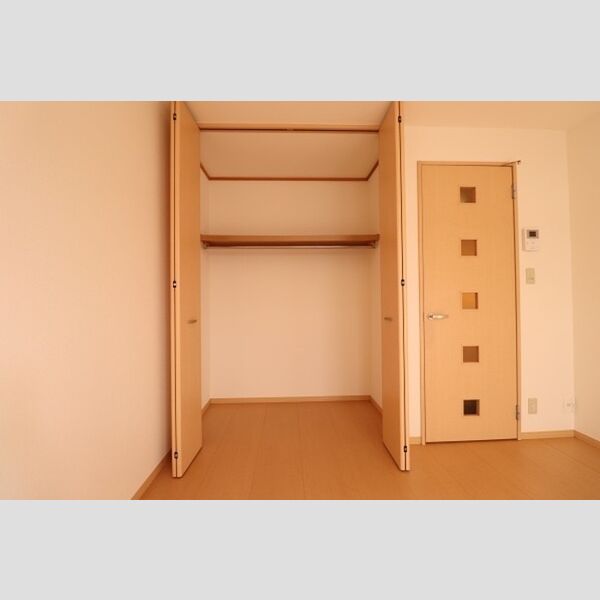 サンモール・N103号室 クローゼット