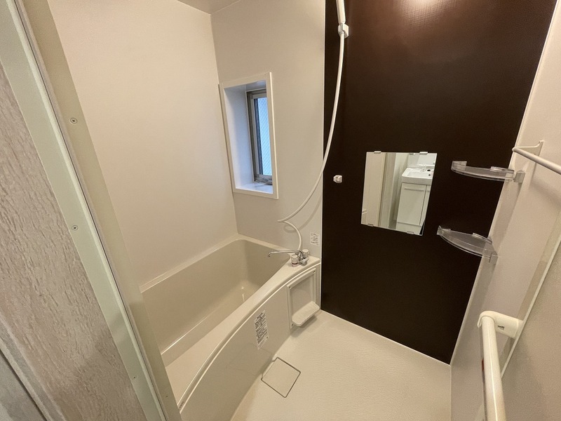 アルジェネーロ三ツ沢1階 お風呂