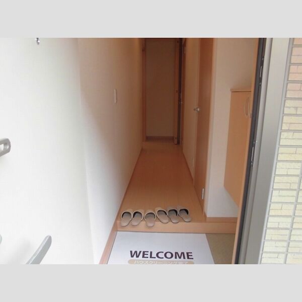 プランドールⅠ101号室 玄関