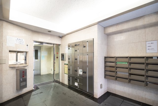 エクセリア早稲田Ⅱ エントランス