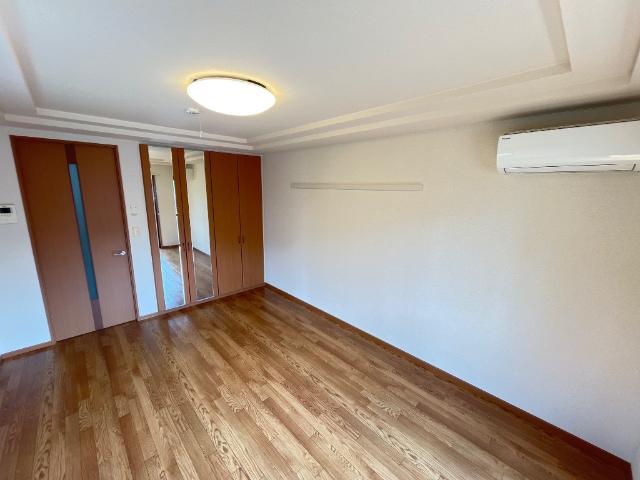 リヴィエール102号室 洋室