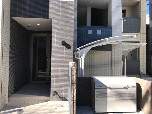 プラム 外観写真（昼）