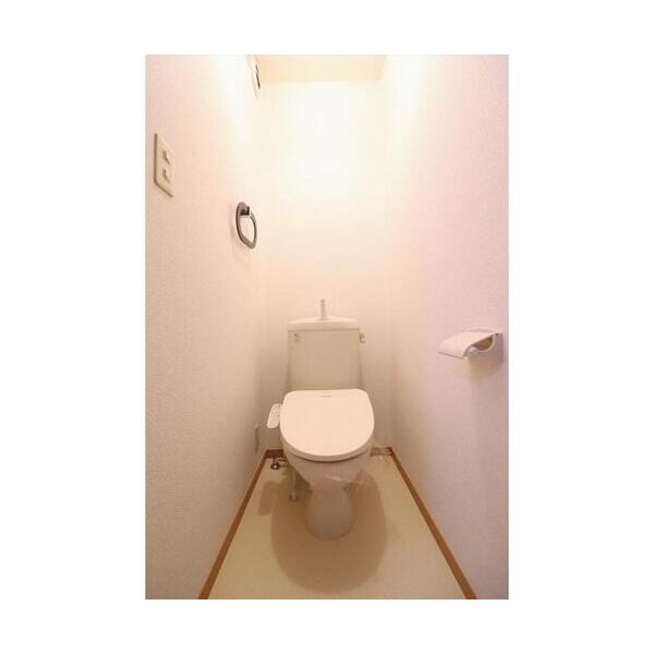 プランドール古淵102号室 トイレ