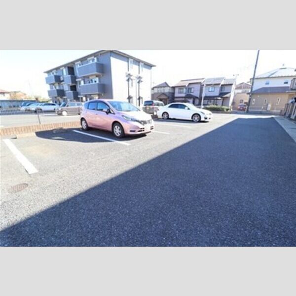 ルミエール　Ⅱ 駐車場