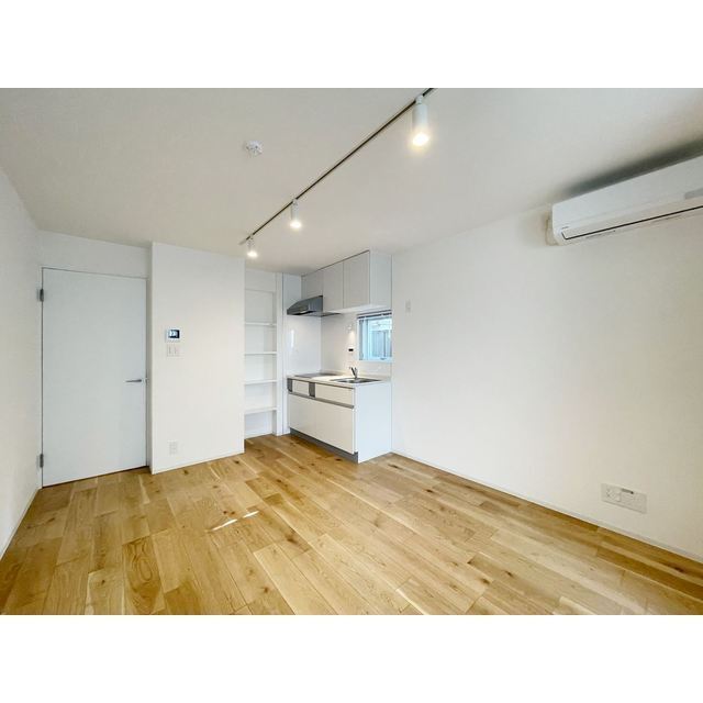 グランパセオ代々木上原0105号室 内観