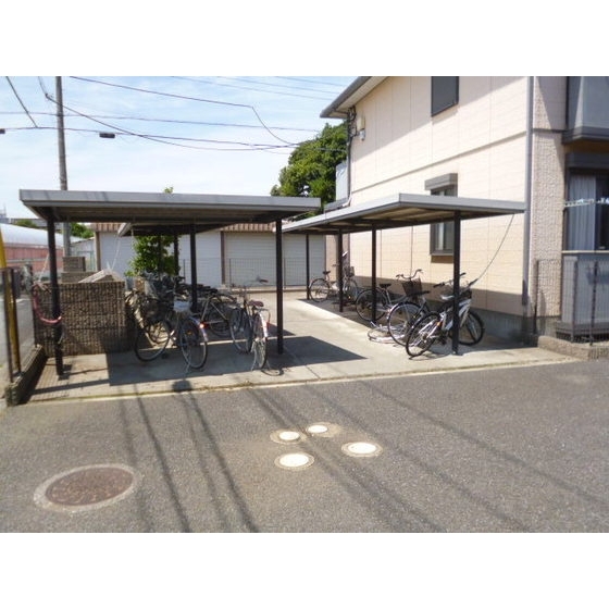 ピースフル向台1階 外観