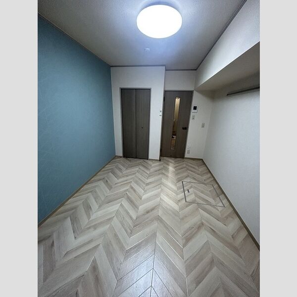 メープルリーフ105号室 洋室